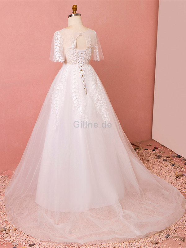 Sweep Train Exquisit Luxus Brautkleid aus Spitze mit Schaufel Ausschnitt