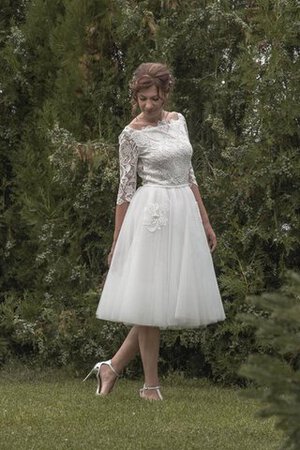 Bateau Halbe Ärmeln Tiefer V-Ausschnitt Wadenlanges Brautkleid mit Bordüre