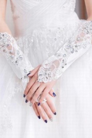 Ausgezeichnet Spitze Paillette Weiß Chic|Modern Brauthandschuhe