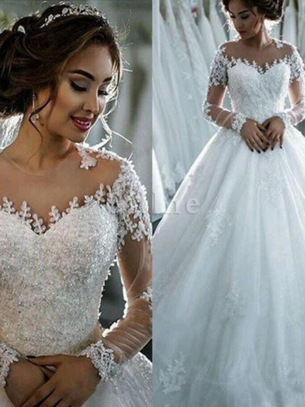 Dom Hell Luxus Brautkleid aus Tüll mit Plissierungen