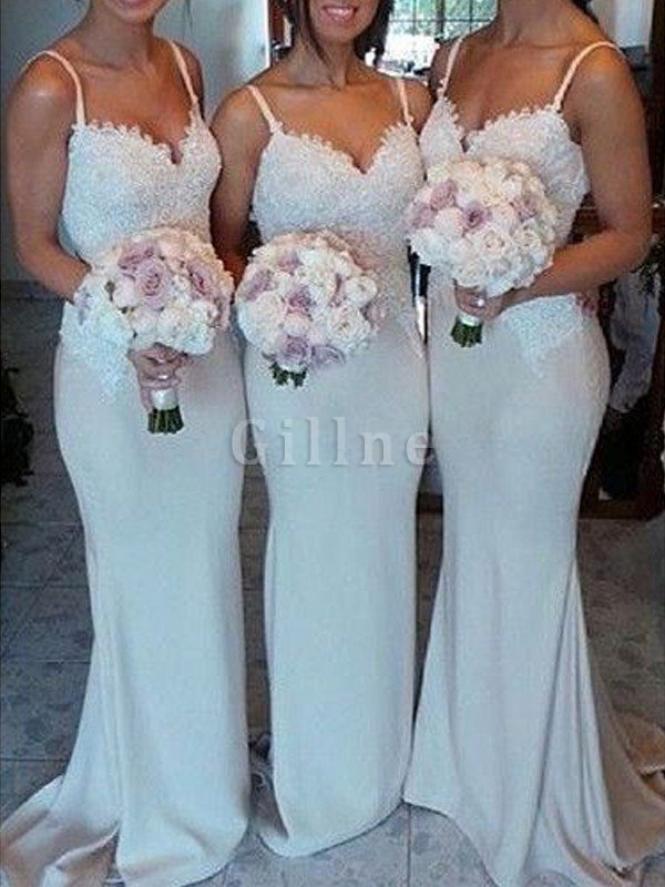 Ärmelloses Empire Taille Etui Brautjungfernkleid mit Herz-Ausschnitt aus Satin