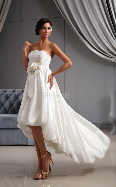 Satin Vorn Kurz Hinten Lang Plissiertes Luxus Romantisches Brautkleid