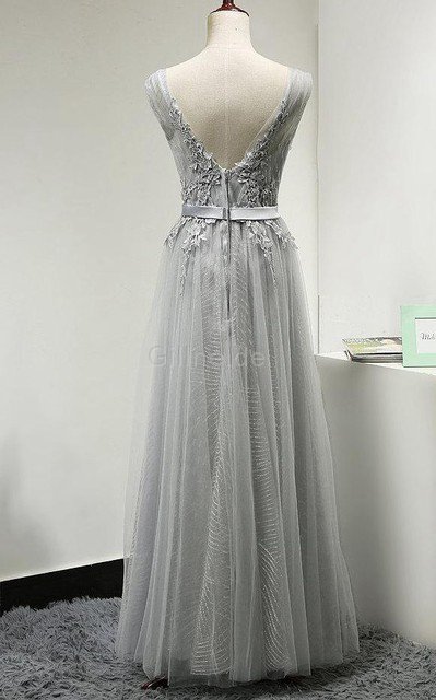V-Ausschnitt Romantisches Brautjungfernkleid mit Applike mit Gürtel