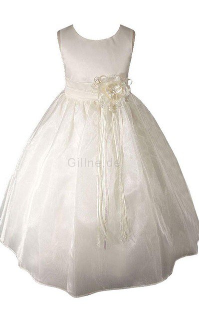 Duchesse-Linie Natürliche Taile Satin Blumenmädchenkleid mit gekappten Ärmeln mit Perlen