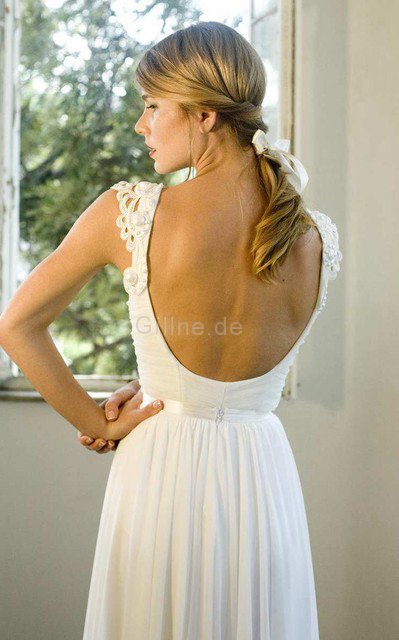 Rückenfreies V-Ausschnitt Gerüschtes Informelles Brautkleid mit gekappten Ärmeln