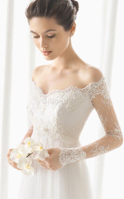 Schulterfrei A-Line Sittsames Brautkleid aus Tüll mit Knöpfen
