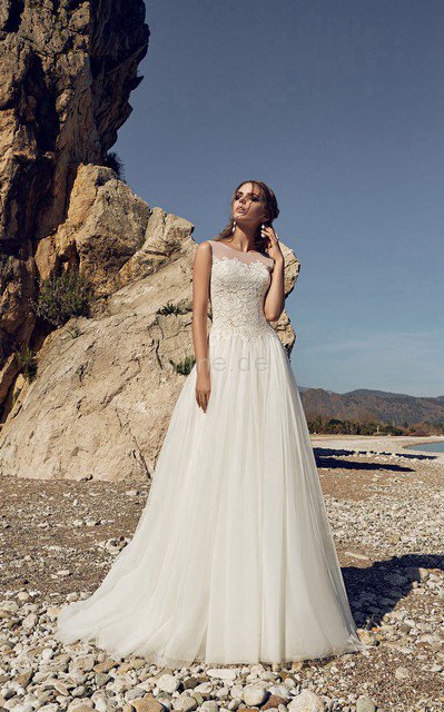 Spitze Plissiertes Empire Taille Luxus Brautkleid mit Applikation