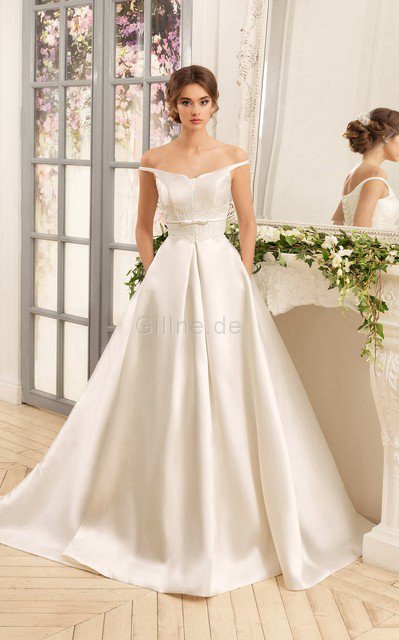 A-Line Bodenlanges Romantisches Brautkleid mit Schleife mit Gürtel