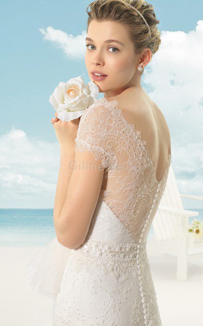 A Linie Durchsichtige Rücken Zeitloses Bescheidenes Brautkleid mit Bordüre