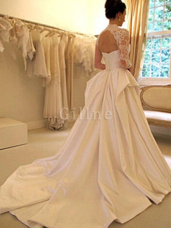 Ausgezeichnet Romantisches Bodenlanges Anständiges Brautkleid mit Kapelle Schleppe