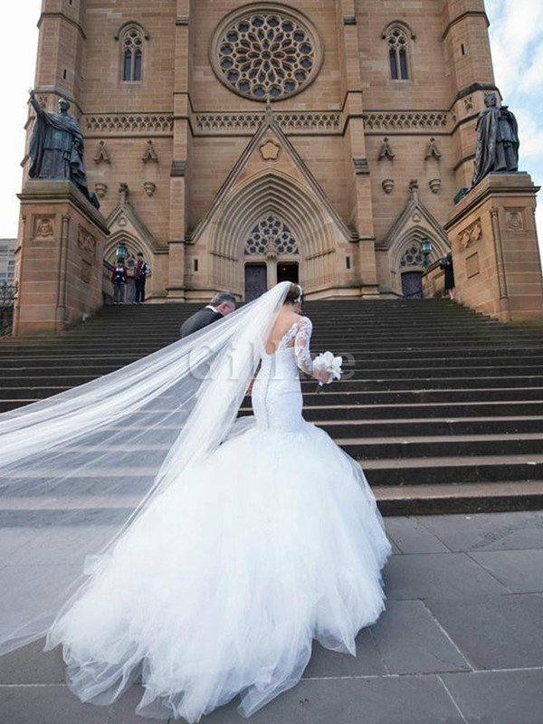 Meerjungfrau Stil Halle Sweep Zug Saugfähig Romantisches Brautkleid
