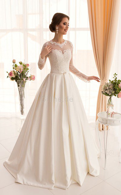 Ewiges Romantisches Prächtiges Brautkleid mit langen Ärmeln mit Juwel Ausschnitt