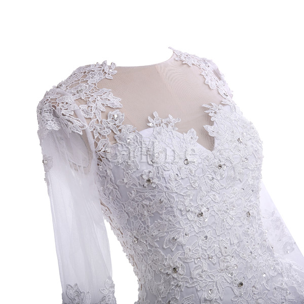 Durchsichtige Rücken Anständiges Modern Formelles Brautkleid mit Perlen