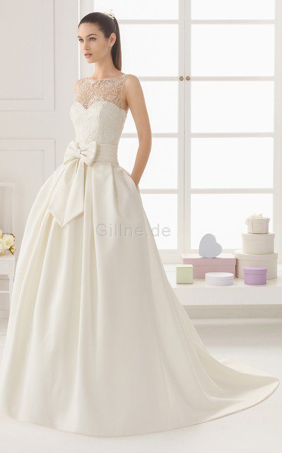 Halle Durchsichtige Rücken Luxus Modisches Brautkleid mit Sweep zug