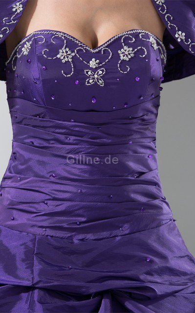 Pick-Ups Duchesse-Linie Gesticktes Quinceanera Kleid mit Herz-Ausschnitt